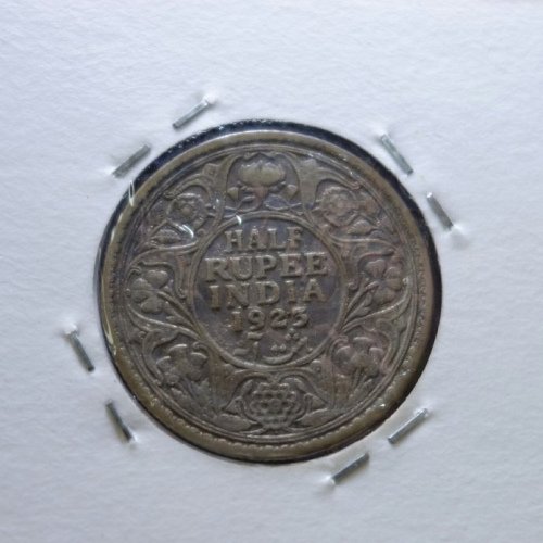 GV_1923_HalfRupee